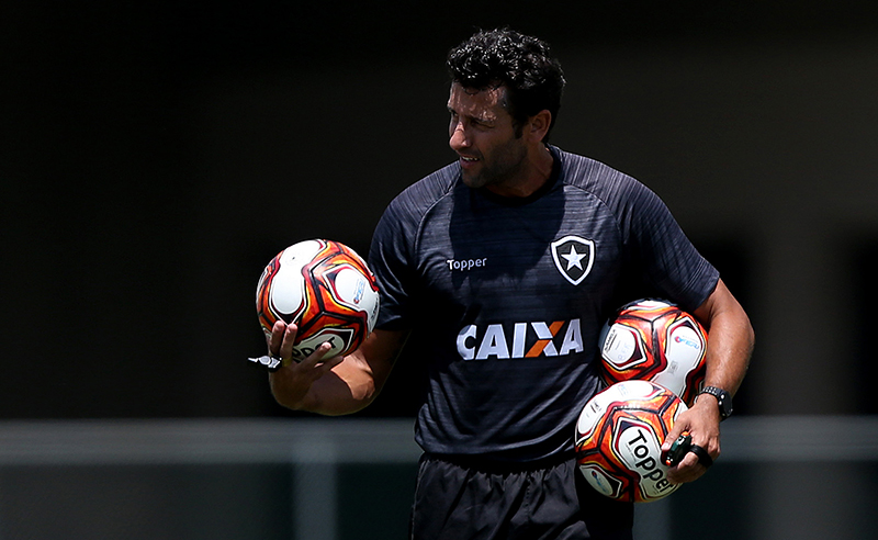 Alberto Valentim Botafogo