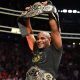 Daniel Cormier, que confirmou seu favoritismo nas apostas e foi campeão do UFC