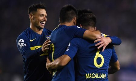 Lisandro Magallan e colegas do Boca Juniors