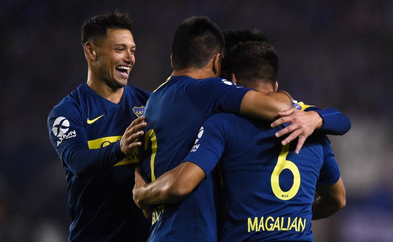 Lisandro Magallan e colegas do Boca Juniors