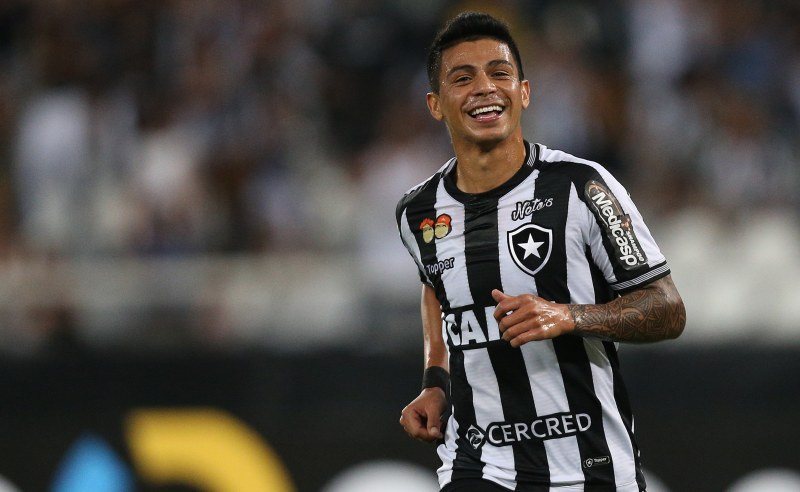 Jogador Renatinho do Botafogo