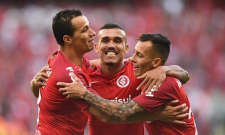 William Pottker do Internacional comemora gol marcado na Série A do Brasileirão 2018