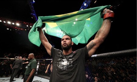 Thiago Marreta nocauteou Eryk Anders no UFC São Paulo