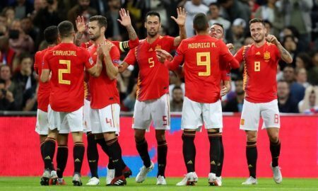 Seleção Espanhola no jogo contra a Inglaterra