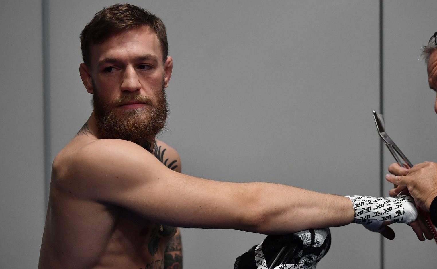 Conor McGregor publica mensagem na internet