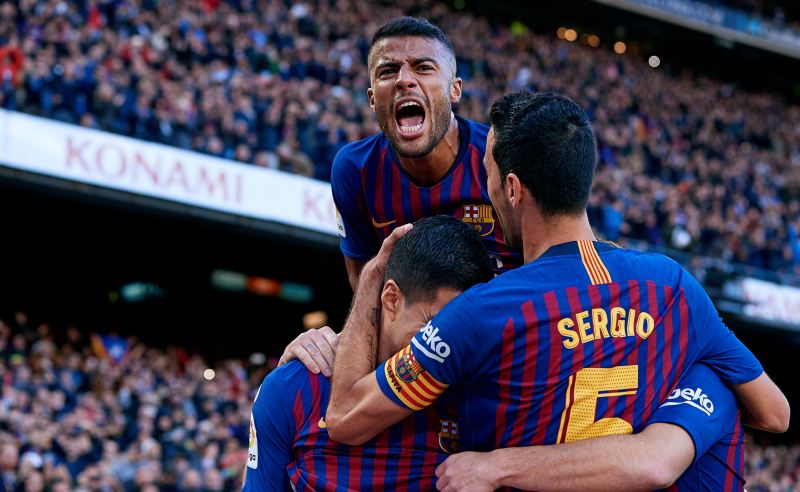 Rafinha e outros jogadores do Barcelona