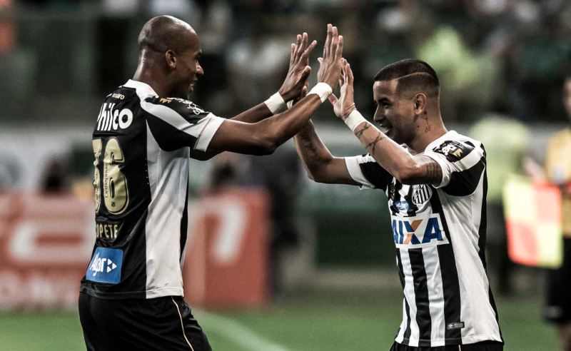 Copete e Delis González do Santos