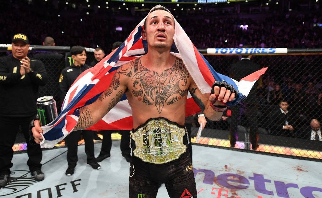 Max Holloway é o campeão peso-pena do UFC