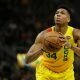 Giannis Antetokounmpo dos Milwaukee Bucks