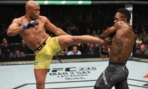 Anderson Silva foi derrotado por Israel Adesanya na decisão dos juízes pelo UFC 234