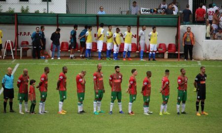 Jogadores do Portuguesa Santista