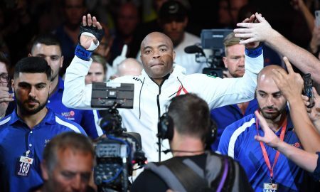 Anderson Silva é ex-campeão dos médios do UFC