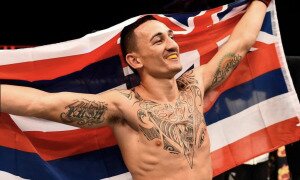 Max Holloway é o atual campeão dos penas do UFC