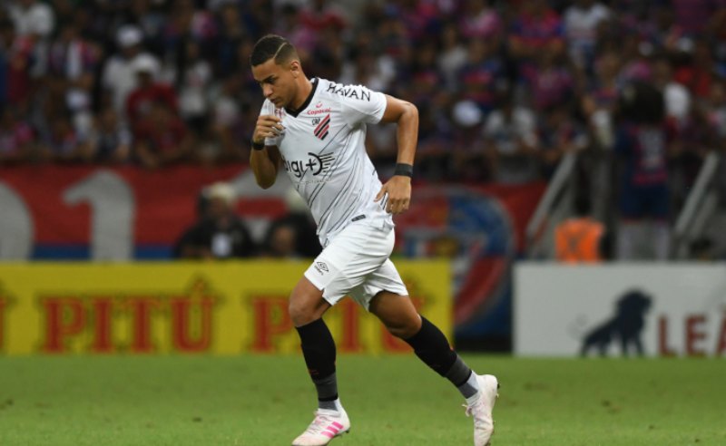 Jogador do Athletico-PR