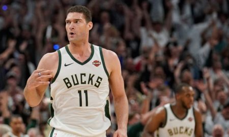 Brook Lopez dos Milwaukee Bucks