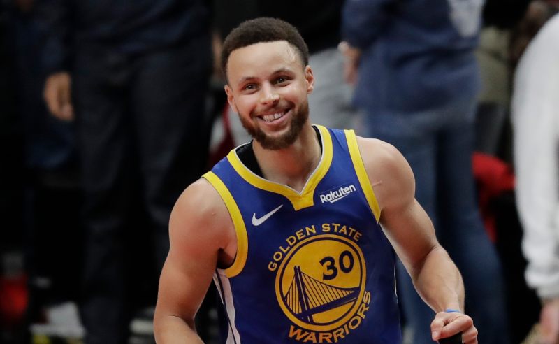 Stephen Curry dos Golden State Warriors