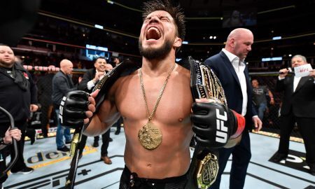 Henry Cejudo é campeão peso mosca e campeão peso galo do UFC