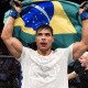 Paulo Borrachinha é lutador peso-médio do UFC