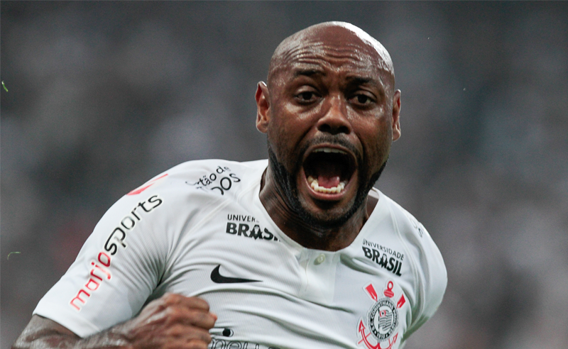 Com Vagner Love entre os titulares, Corinthians espera um bom resultado contra a Chapecoense nesta quarta-feira em jogo válido pela 21ª rodada do Brasileirão