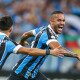 Embalado, Grêmio parte em busca do G-4