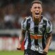 Atlético-MG e Athletico-PR fazem duelo de invencibilidades