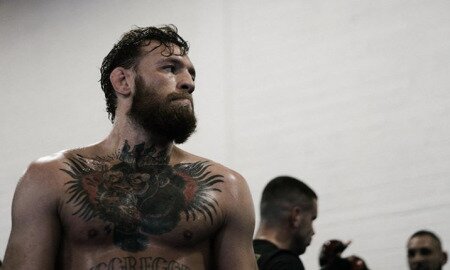 Conor McGregor é ex-campeão do UFC