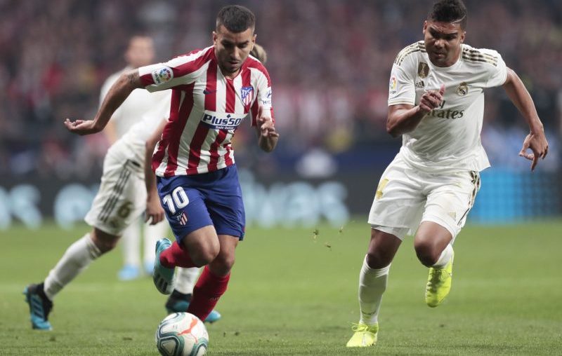 Casemiro do Real Madrid e Correa do Atletico de Madri
