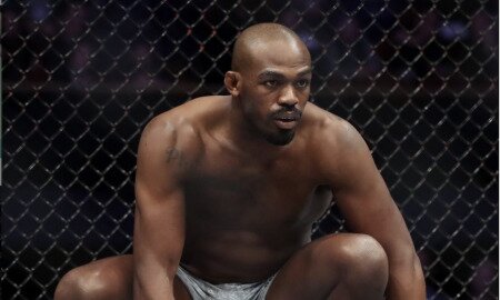 Jon Jones é campeão meio-pesado do UFC