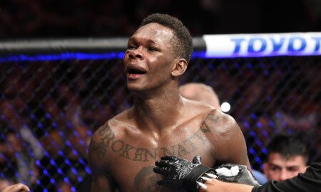 Israel Adesanya é o campeão dos médios do UFC