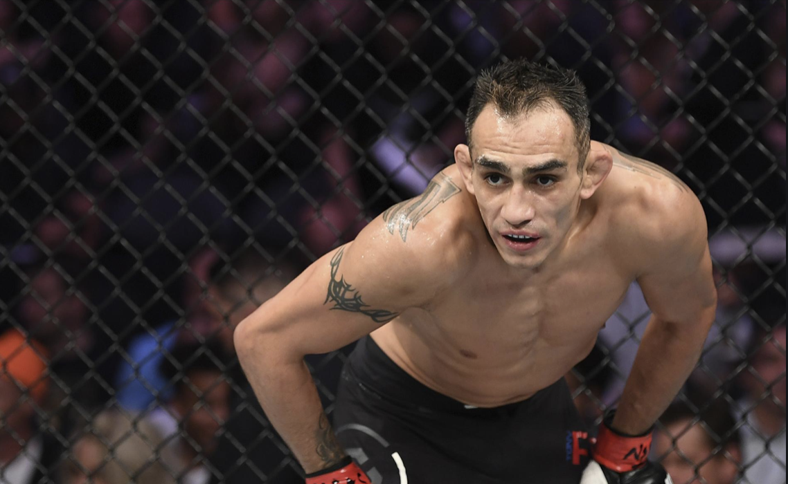 Tony Ferguson é lutador peso leve do UFC