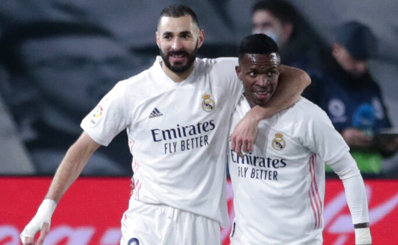 Benzema e Vinicius Junior do Real Madrid