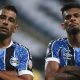 Rodrigues e Diego de Souza do Grêmio