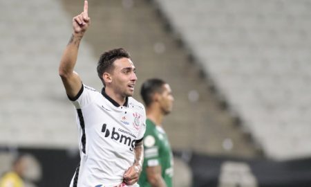 Gustavo Silva do Corinthians