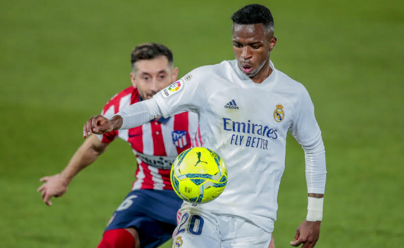 O brasileiro Vinícius Júnior, do Real Madrid, em partida contra o Atlético em La Liga 2020/2021