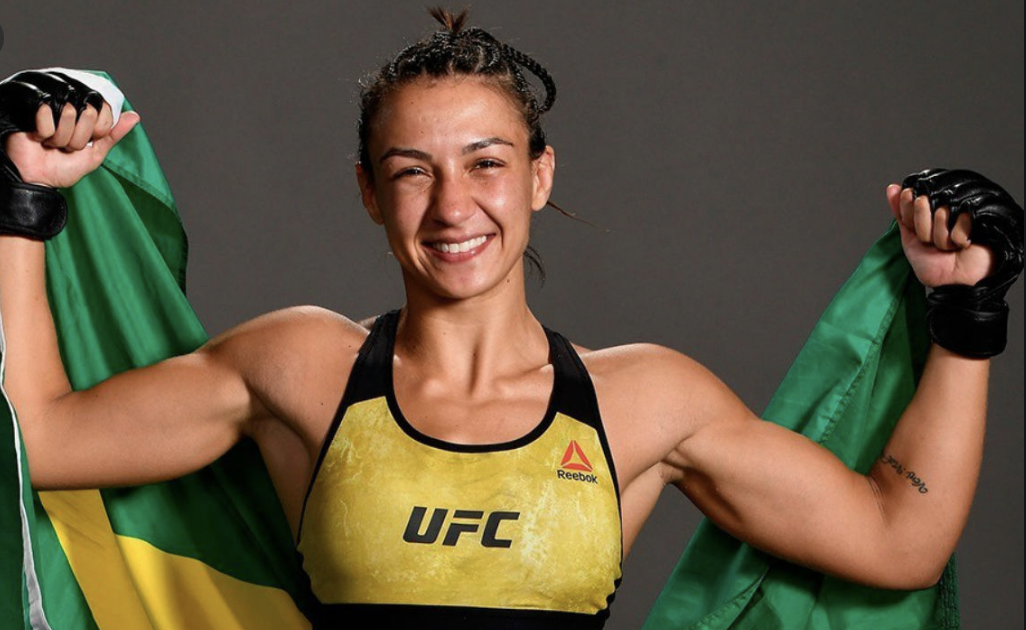 Amanda Ribas é lutadora peso-palha do UFC