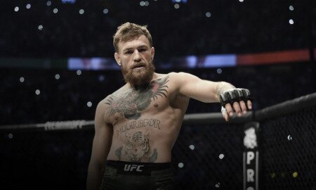 Conor McGregor é ex-campeão peso-pena e peso-leve do UFC