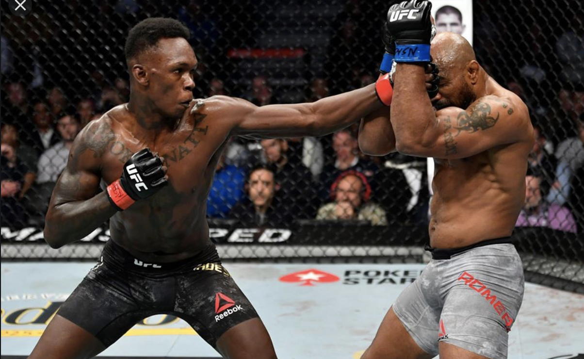 Israel Adesanya é campeão dos médios do UFC