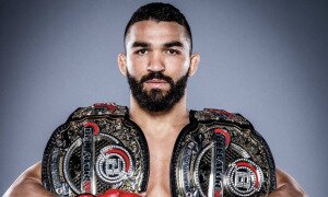 Patricio Pitbull é campeão duplo do Bellator