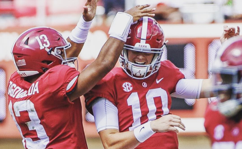 Quarterback Mac Jones NCAA touchdown