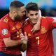 Jordi Alba e Morata, da Espanha, comemoram gol da Fúria na Eurocopa 2021