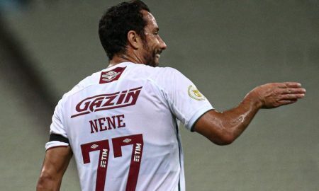 Nenê em Fortaleza x Fluminense; meia-atacante é um dos destaques do Tricolor no Brasileirão 2021