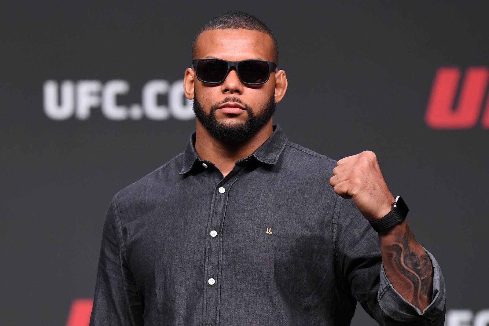 Thiago Marreta é atleta peso-médio do UFC