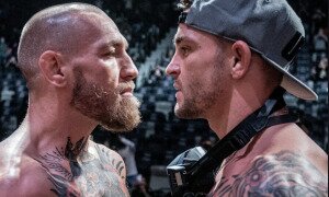 Dustin Poirier e Conor McGregor se encaram antes de revanche no UFC 257