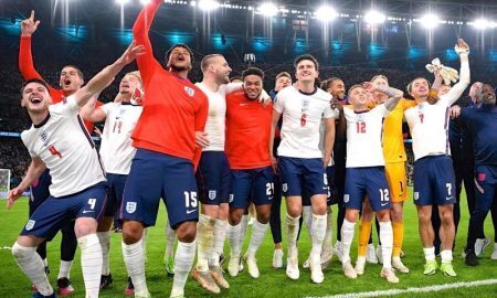 Inglaterra comemora classificação à final da Eurocopa 2021 em Wembley