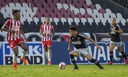 O Vasco empatou com o Náutico no duelo entre duas das principais equipes da Série B 2021