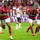 Bruno Henrique comemora gol na vitória do Flamengo sobre o Olimpia pela Libertadores 2021