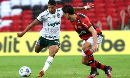 Flamengo x Palmeiras no primeiro turno do Brasileirão 2021; o Rubro-Negro levou a melhor no Maracanã