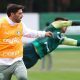 Abel Ferreira em treino do Palmeiras antes de jogo do Brasileirão 2021