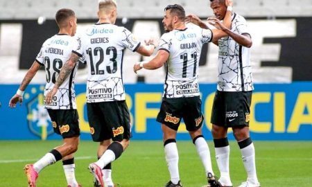 Corinthians em ação no Brasileirão 2021 da Série A