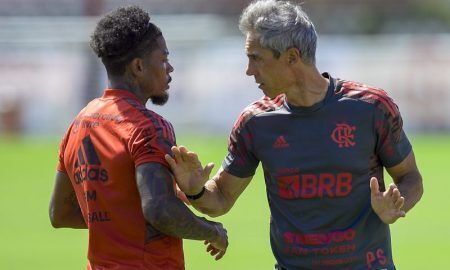 Marinho e Paulo Sousa em treino do Flamengo